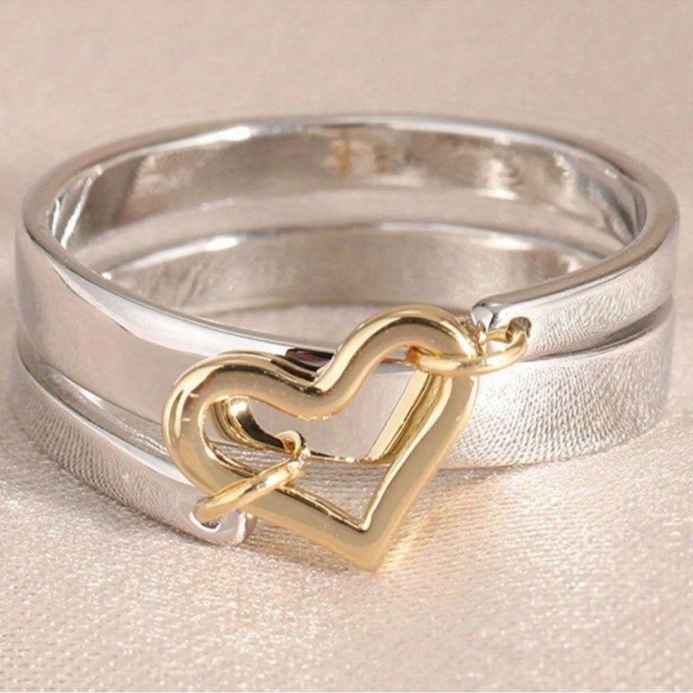 🔥 CLEARANCE 🔥 Luxe Two Tone Heart Dainty Ring 8 - Picture 4 of 5